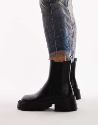 Topshop - Lucas - Klobige Chelsea-Stiefel in Schwarz