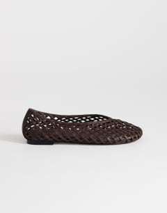 Luna woven ballet flat in chocolate