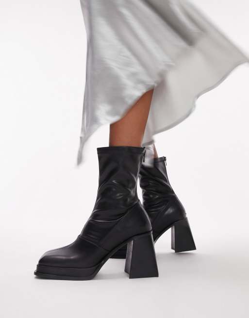 Topshop - Maddie - Sock boots met blokhak en brede pasvorm in zwart