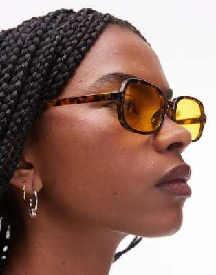 Topshop - Madeira - Runde Sonnenbrille in gelber Schildpatt-Optik-Bunt