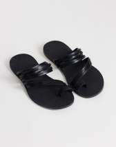 Topshop Maeve strappy toe loop sandal in black