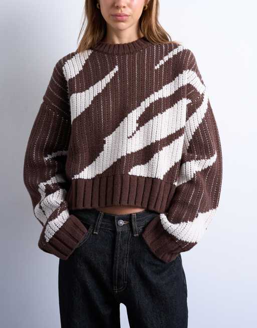 Topshop - Maglione color cioccolato con stampa astratta