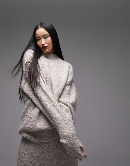 Topshop - Maglione taglio lungo in maglia bouclé color avena