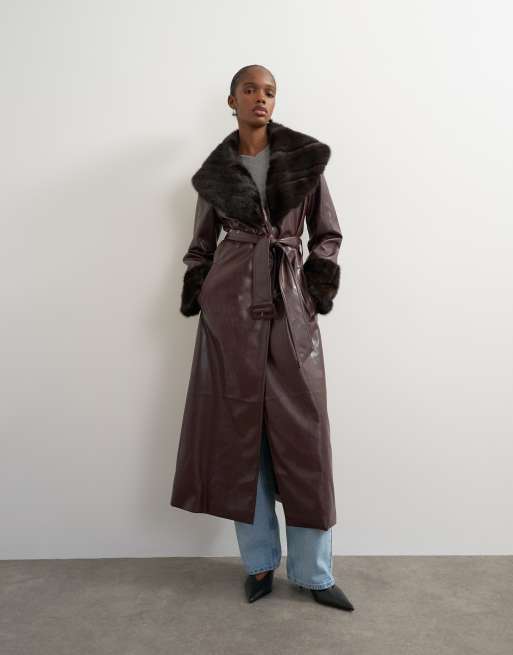 Topshop manteau long avec finitions en fausse fourrure bordeaux, 2 de 4