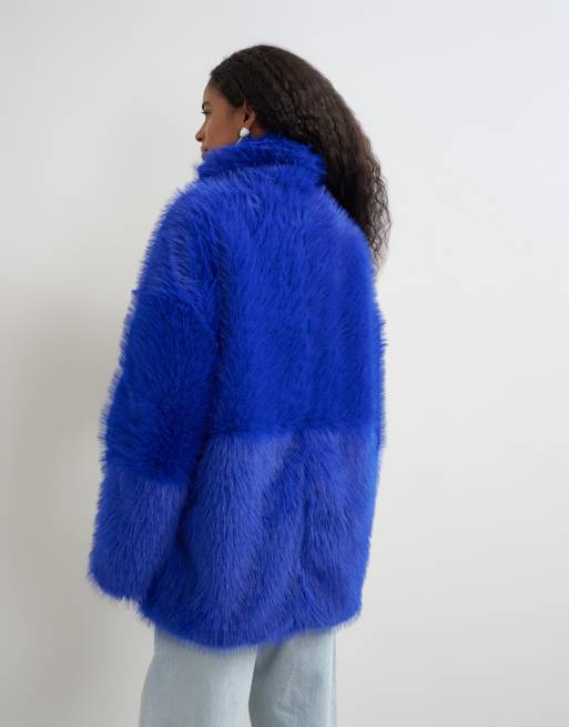 Topshop manteau mi-long en faux-fur bleu électrique, 3 de 4