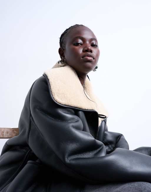 Topshop - Manteau oversize réversible en shearling avec boutons à passants - Noir et crème, 3 de 4