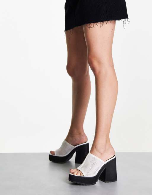 Topshop – Margot – Białe siateczkowe klapki na obcasie