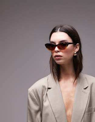 Topshop - Marigold - Cat-Eye-Sonnenbrille mit Schatteneffekt-Brown