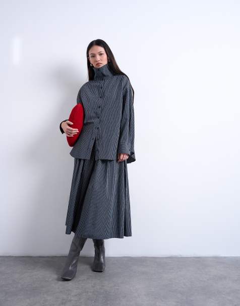 Topshop – Marinblå, rutig midikjol med indragen midja - view 1