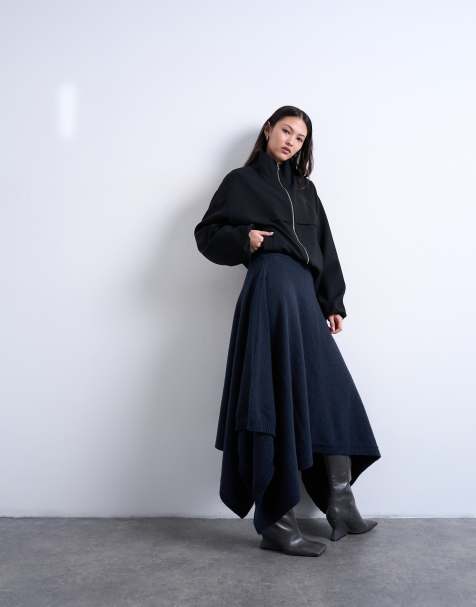 Topshop – Marinblå, stickad kjol med draperande design - view 1