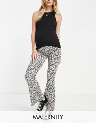 Topshop Maternity crinkle flared trouser in floral print