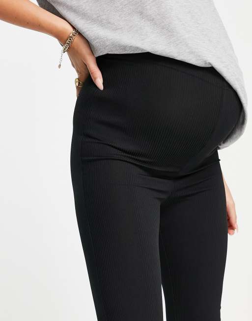 Topshop Maternity – Czarne obcisłe prążkowane spodnie z rozszerzanymi nogawkami, 4 z 4