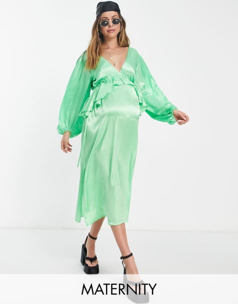 Topshop Maternity – Midikleid in Grün mit Schößchen und Rüschen - view 1
