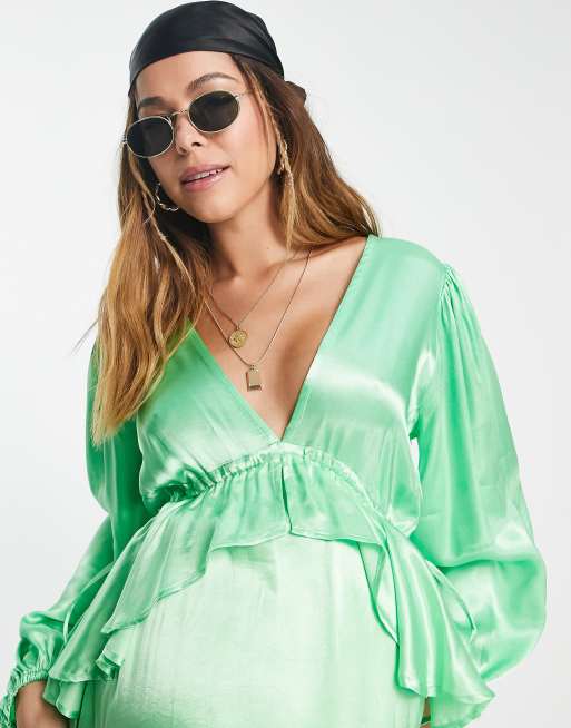 Topshop Maternity – Midikleid in Grün mit Schößchen und Rüschen, 3 von 4