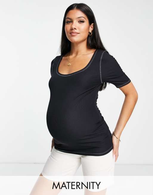 What The Bump Wants The Bump Gets - Maternity Scoop Neck Tee 