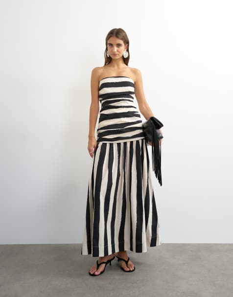 Topshop - Maxi bandeau-jurk met verlaagde taille en dikke zwart-witte strepen - view 1