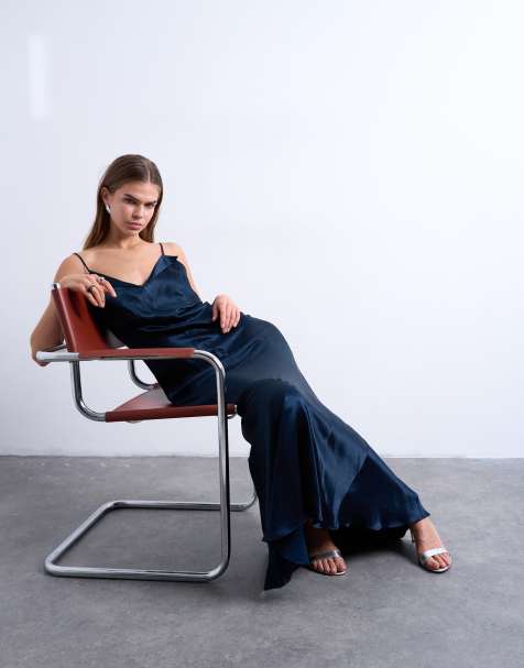 Topshop - Maxi cami-slipdress van satijn met omgevouwen randen in marineblauw - view 1