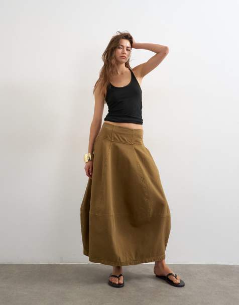 Topshop – Maxi-Jeansrock im Barrel-Cut in Kreuzkümmelbraun mit Ziernaht - view 1
