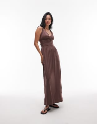 Topshop - Maxi-Trägerkleid in Schokobraun mit geraffter Taille