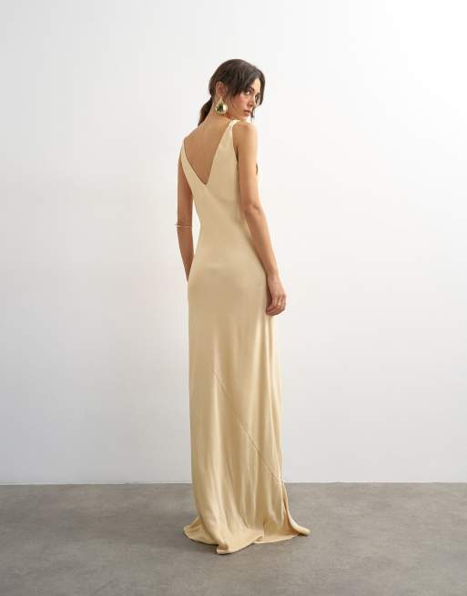 Topshop – Maxikleid aus Satin in Buttermilchgelb mit verdrehten Trägern, 4 von 4