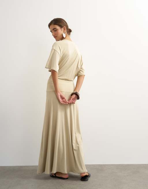 Topshop Maxikleid aus Viskosemix-Jersey mit tiefer Taille in Stone, 4 von 4