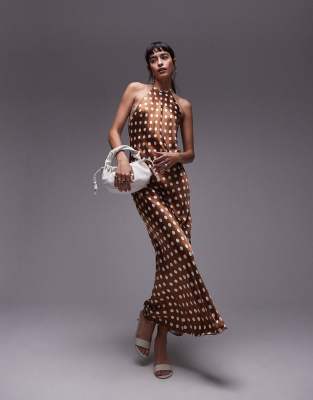 Topshop - Maxikleid in gepunktetem Braun mit Neckholder-Träger