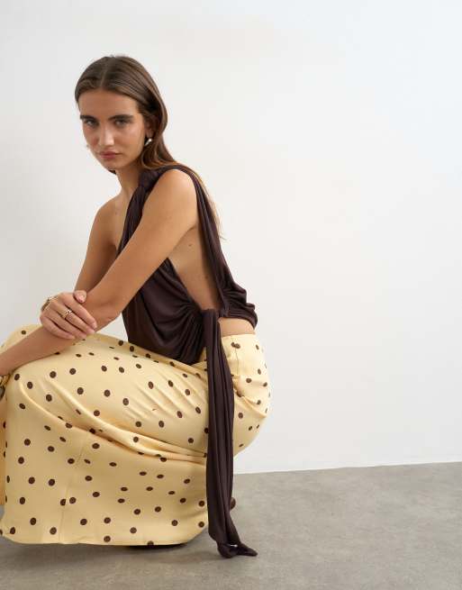 Topshop Maxirock aus Satin mit Polka-Dot-Muster und schrägem Schnitt in Buttermilk, 4 von 5