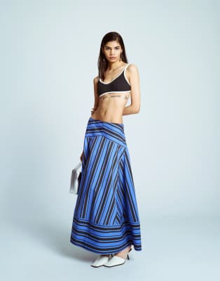 Topshop - Maxirock in Blau mit tiefem Bund und geteiltem Streifenmuster-Bunt