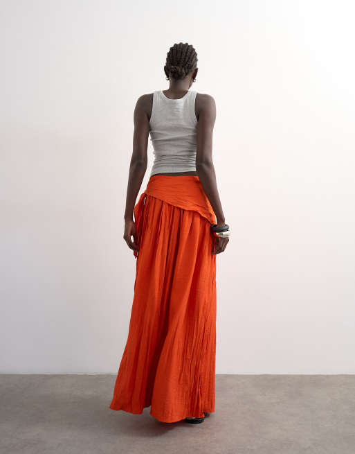 Topshop – Maxirock in Orange mit Knitterstruktur und Schärpe zum Binden, 3 von 5