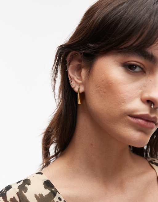 Topshop – Maya – Guldfärgade droppformade örhängen i vattentåligt, rostfritt stål