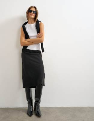 Topshop Melfi 90s Length Skirt In Black