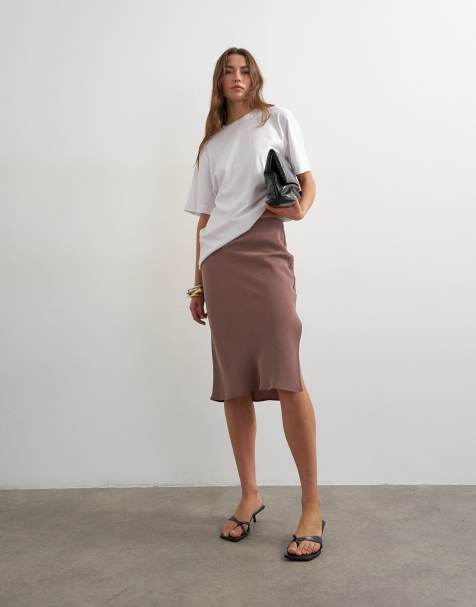 Topshop – Melfi – Chokladbrun kjol i 90-talslängd - view 1