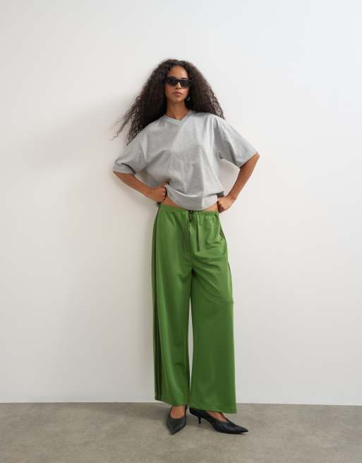 Topshop micro v short sleeve t-shirt in grey marl, 4 of 4