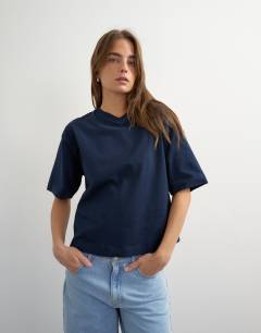 Model wearing Micro v short sleeve t-shirt in navy