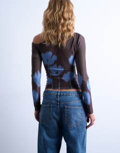 Model wearing Microfibre floral print ruched long sleeve top in brown