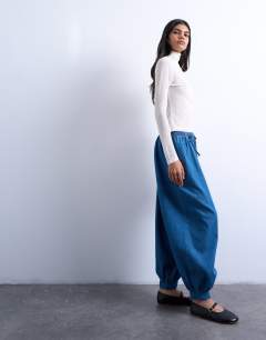 Mid rise balloon jean in vintage blue