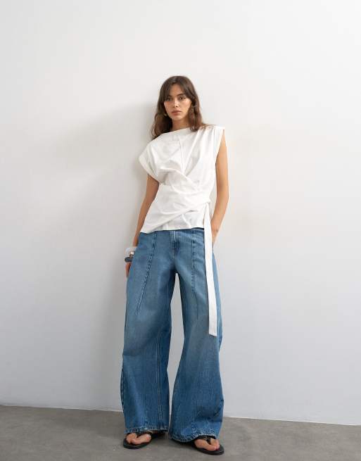 Topshop mid-rise darted horseshoe barrel jeans in mid blue, 5 of 5