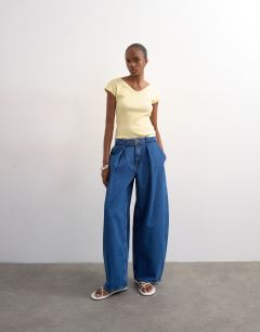 Mid rise oversized belted barrel jean in rich indigo