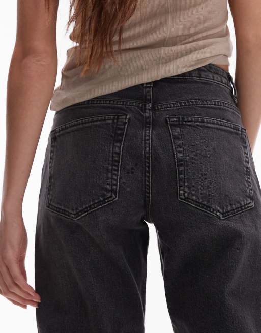 Topshop mid rise straight cropped jean with raw hems in washed black, 4 of 5
