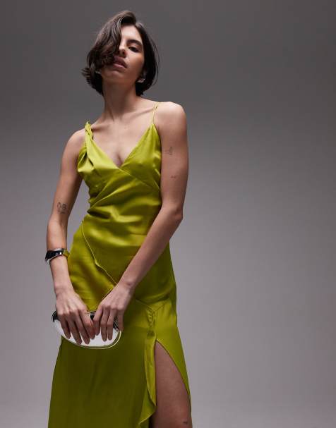 Topshop – Midi-Trägerkleid aus Satin in Limettengrün mit verdrehter Schulterpartie und sichtbarer Naht - view 1
