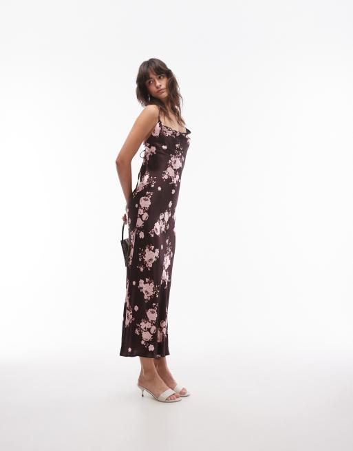 Topshop – Midi-Trägerkleid in Burgunderrot mit Wasserfallausschnitt und Blumenmuster