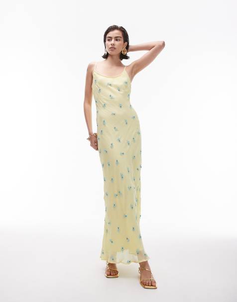Topshop – Midi-Trägerkleid in Gelb mit Blumenstickerei in Blau - view 1