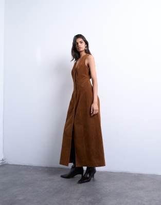 Topshop - Midikleid in Braun aus Wildlederimitat mit versteckter Knopfleiste-Brown