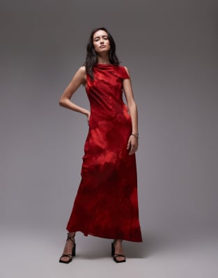 Topshop - Midikleid in Mineral-Rot mit asymmetrischem Ausschnitt und Schrägschnitt