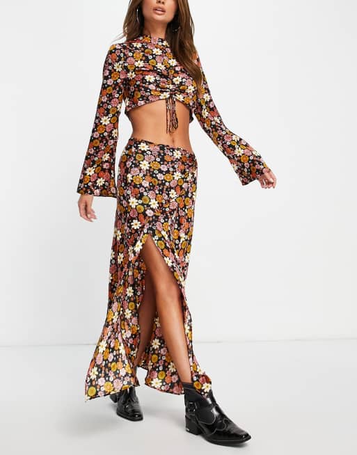 Topshop - Midinederdel med multifarvet blomstermønster i retrostil - Del af sæt