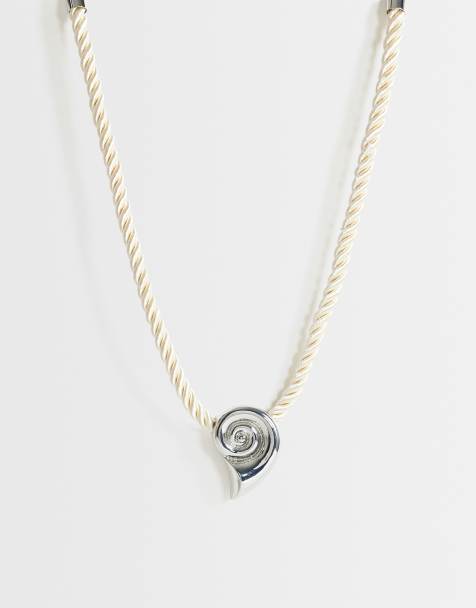 Topshop - Mika - Collier ras de cou en corde avec pendentif coquillage - Blanc cassé et argenté - view 1