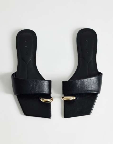 Topshop - Mina - Sorte flade mule-sandaler med metaldetaljer - view 1