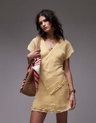 Topshop - Mini-Freizeitkleid in Buttermilchgelb mit Bieseneinsatz-Weiß