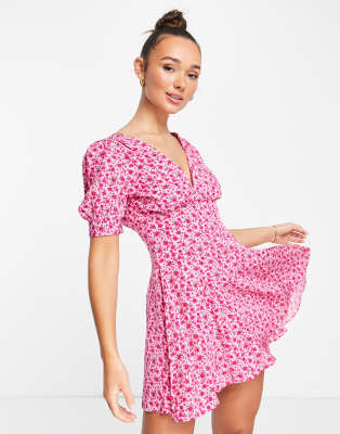 Topshop - Mini-Freizeitkleid in Rosa mit Micro-Rosenmuster