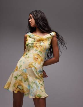 Topshop - Mini-Freizeitkleid in Zitronengelb mit weitem Saum. Wasserfallausschnitt und Blumenmuster